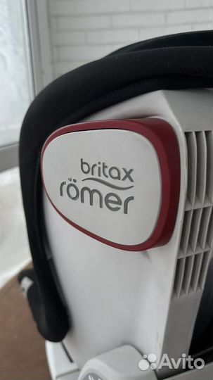 Автомобильное кресло britax romer