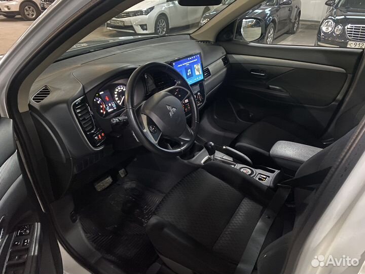 Mitsubishi Outlander 2.4 CVT, 2013, 199 000 км