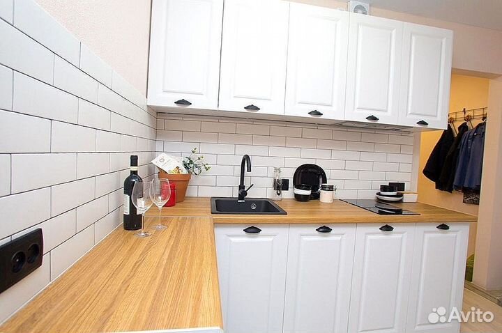 Кухня до потолка