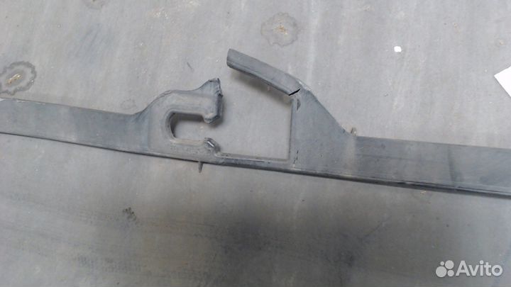 Молдинг двери Ford Explorer, 2013