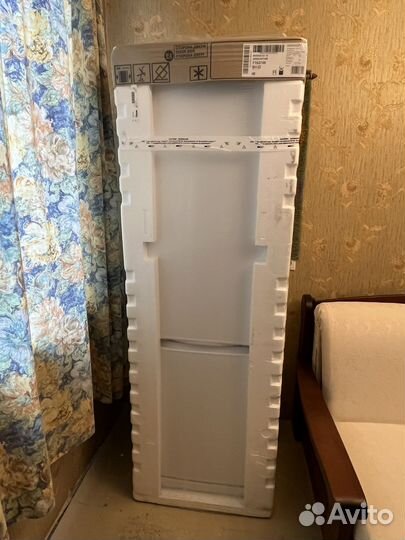 Nedisad Холодильник/морозильник икеа 232/85 л