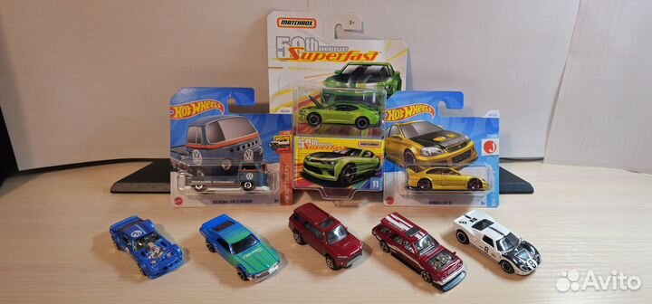 Модельки hotwheels, matchbox