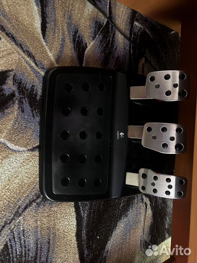 Игровой руль logitech g27