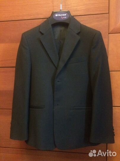 Школьный костюм