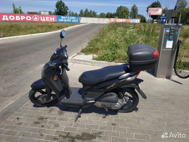 Скутер Sym Symphony