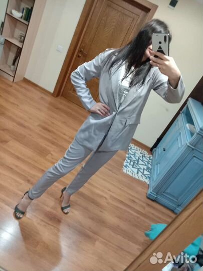Костюм брючный