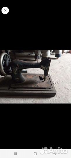 Швейная машина Singer
