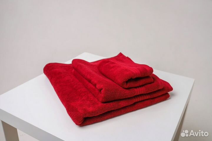 Махровые полотенца новые