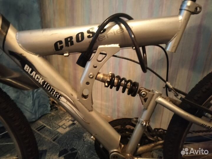 Велосипед cross series black horse