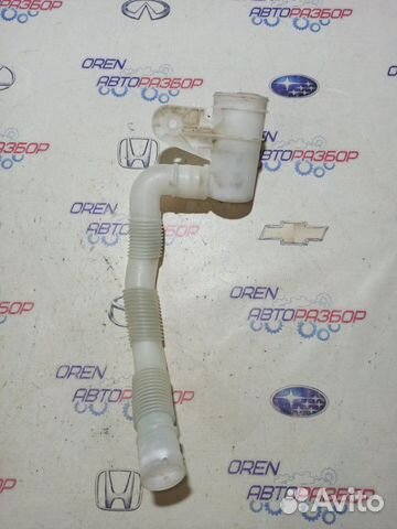 Горловина бачка стеклоомывателя Skoda Octavia A5