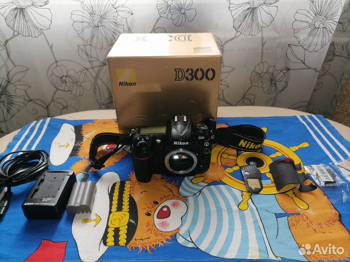 Зеркальный фотоаппарат nikon d300
