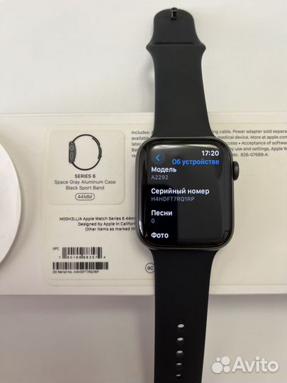 Часы Apple Watch Series 6 44 mm Space Gray