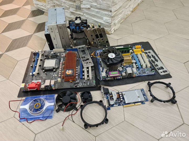 Компьютерные комплектующие