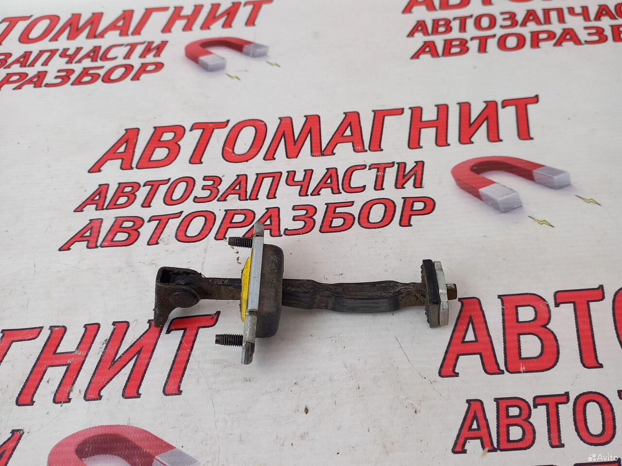 Ограничитель двери задней правой Киа Соул 2 13-19