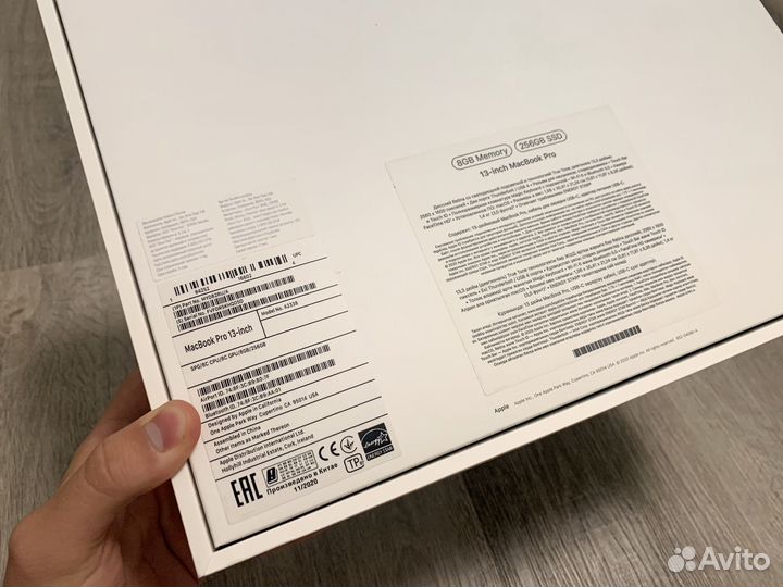 MacBook Pro 13 2020 M1 8/256 Ростест,Идеал,Акб 92