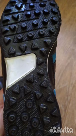 Бутсы сороконожки 38
