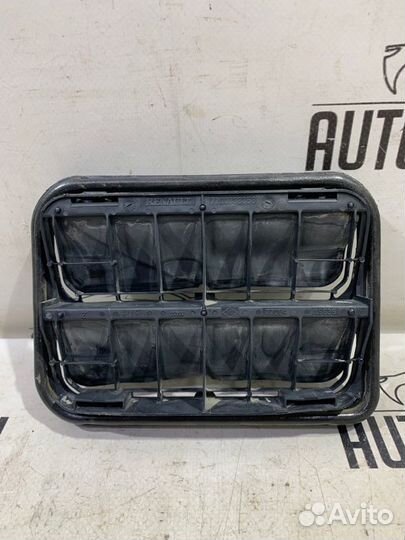 Клапан вентиляции багажника Nissan Terrano D10