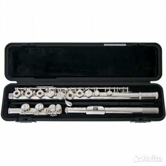 Флейта поперечная Yamaha YFL-272 и Yamaha YFL-372