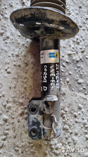 Стойка передняя правая Opel Corsa D Опель Корса Д