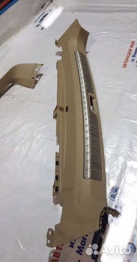 Обшивка крышки багажника Bmw X6 E71