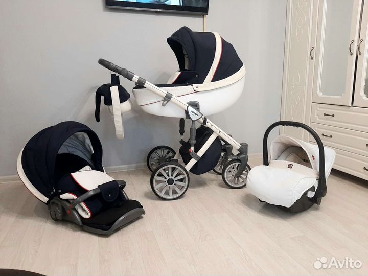 Коляска 3 в 1