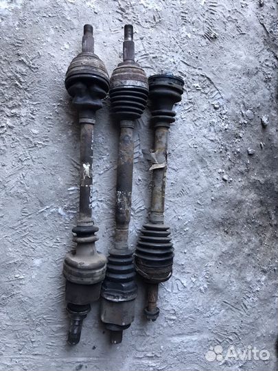 Полуось передняя левая Рено Меган 2 Renault Megane