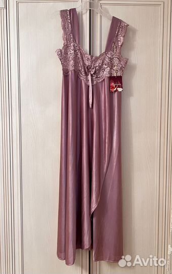 Шелковая ночная сорочка