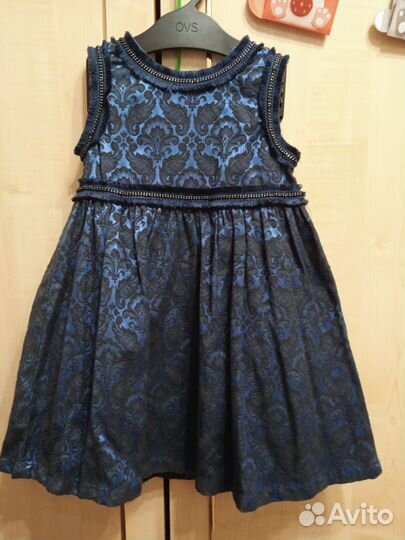 Платья нарядные