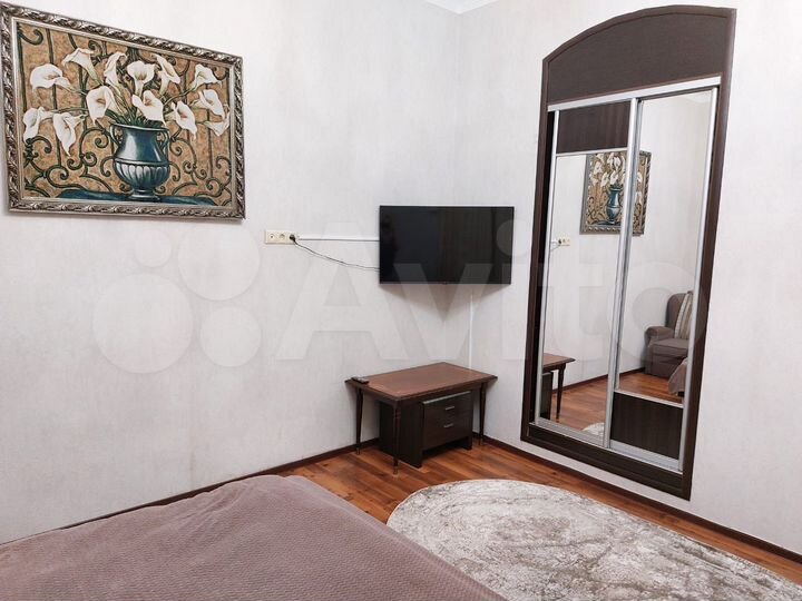 2-к. квартира, 54 м², 1/3 эт.