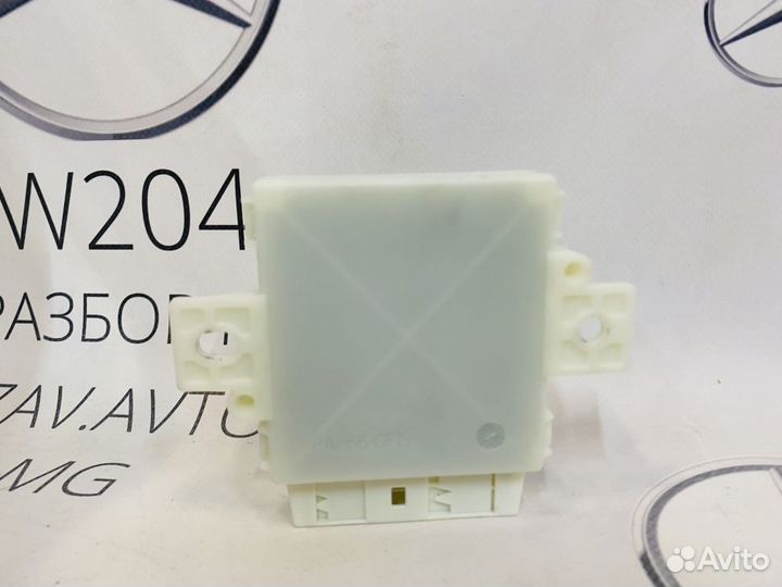 Блок управления парктроником Mercedes-Benz C-класс