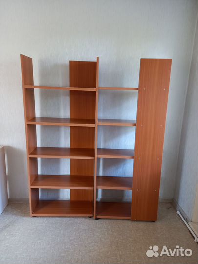 Стеллажи деревянные- 2 шт