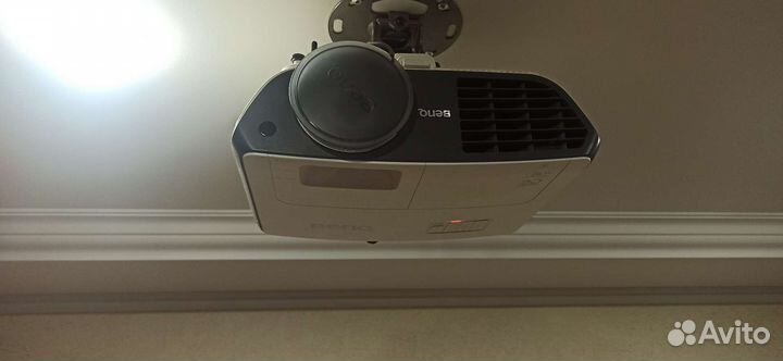 Проектор Benq w703D