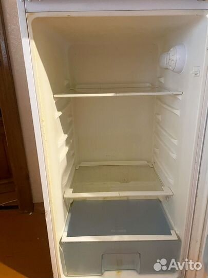Холодильник на запчасти