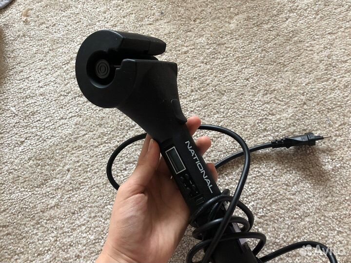 Автоматическая плойка для завивки волос