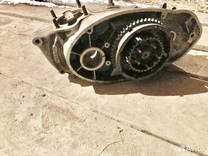Картер двигателя иж