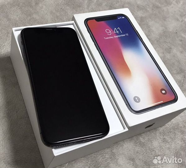 iPhone X, 64 ГБ