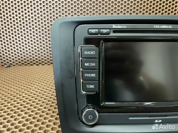 Магнитола columbus Skoda Superb 2 2011