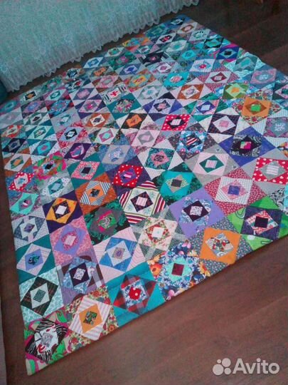 Одеяло-пледы лоскутные