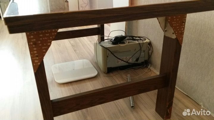 Журнальный столик