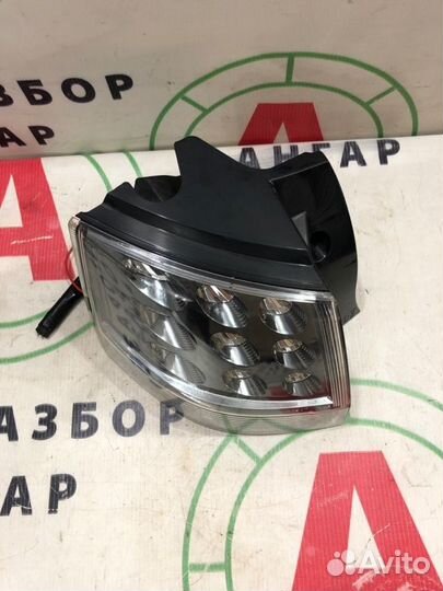 Фонарь в крыло задний левый Mitsubishi Outlander