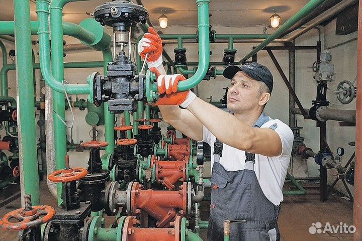 Требуются слесари-сантехники