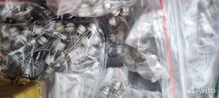 Транзисторы мп,П,гт,ку,1Т.Радиодетали