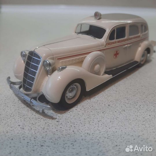 Модель автомобиля Зис-101 металл