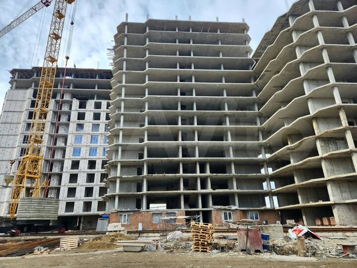 2-к. квартира, 79,1 м², 6/13 эт.