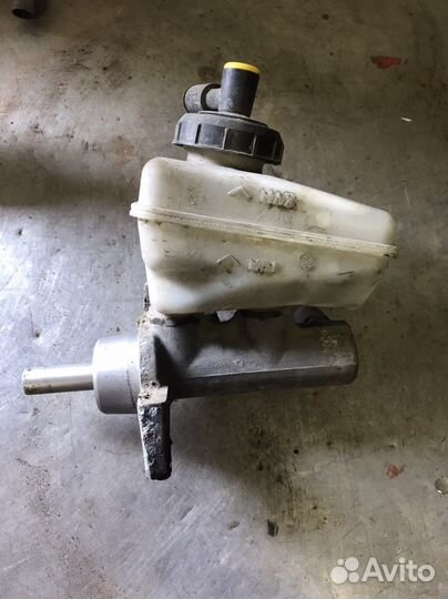 Гтц цилиндр тормоза Renault Logan Sandero Largus