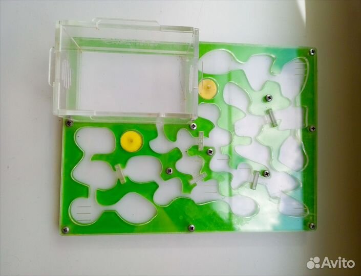 Муравьиная ферма без муравьев