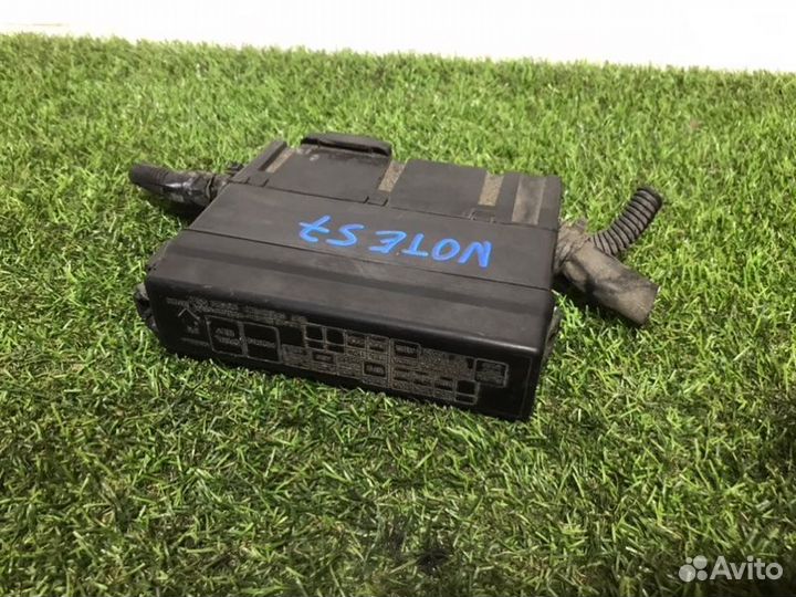 Блок предохранителей Nissan Note E11 2010