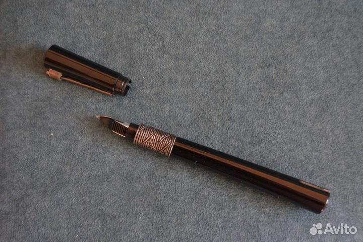 Перьевая ручка Waterman Serenite