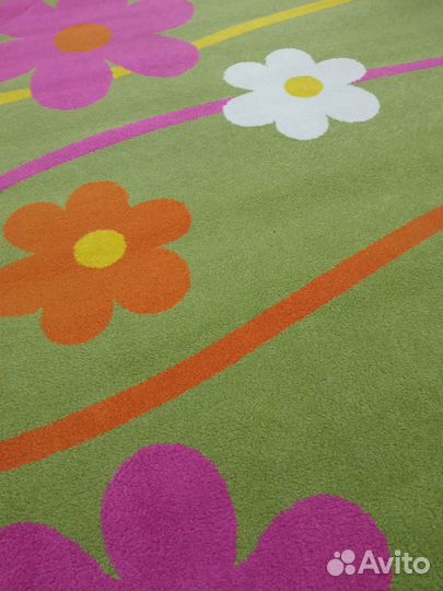 Ковер в детскую