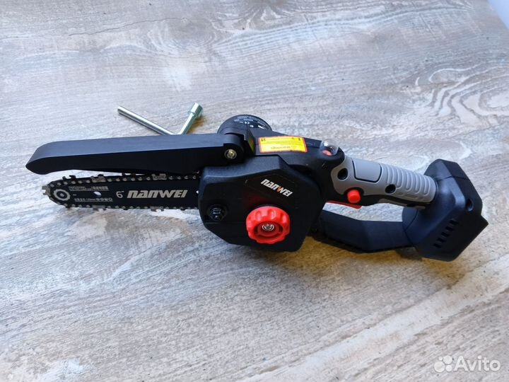 Мини пила аккумуляторная nanwei